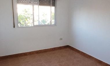 Alquiler 2 dormitorios c/patio P. Alta Barrio Ludueña San Lorenzo 5300, ROSARIO