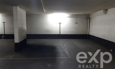 Estacionamiento en Venta en Nueva Providencia / Pedro de Valdivia