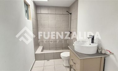 Casa en Arriendo en Ureta Cox / Juan Griego