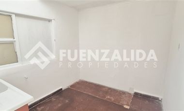 Casa en Arriendo en Ureta Cox / Juan Griego