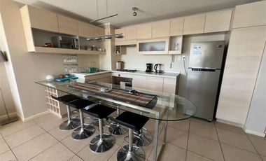 Departamento en Venta en Laguna Bahía / Vista 100% amoblado