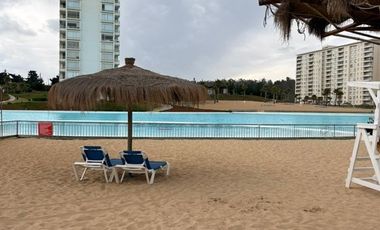 Departamento en Venta en Laguna Bahía / Vista 100% amoblado