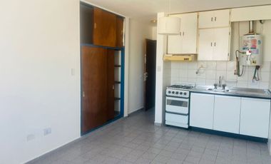 ALQUILO MONOAMBIENTO NUEVA CORDOBA  PILETA