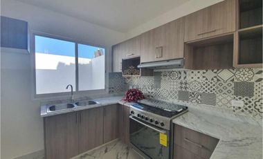 HURBAN VENDE casa nueva de 1 piso al norte de Aguascalientes.