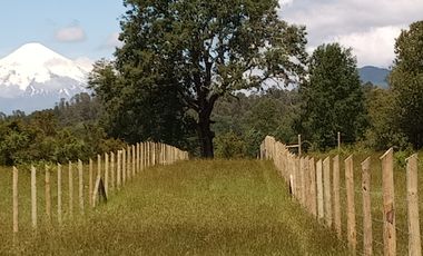 LINDAS PARCELAS  A  MINUTOS DEL CENTRO DE VILLARICA CON ROL