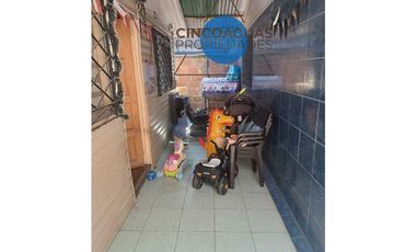 Casa a minutos metro Cardenal Caro