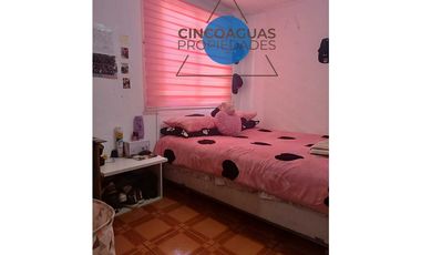 Casa a minutos metro Cardenal Caro