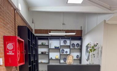 ARRIENDO CASA  COMERCIAL COMPLETA