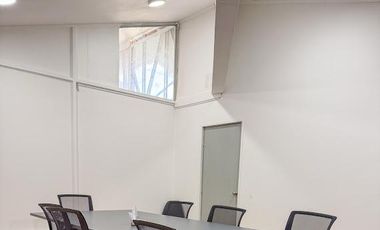 ARRIENDO CASA  COMERCIAL COMPLETA