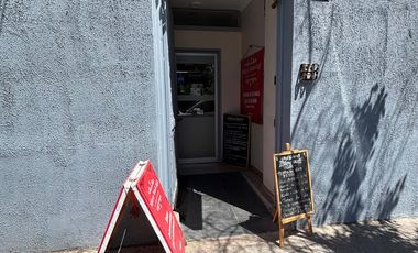 ARRIENDO CASA  COMERCIAL COMPLETA