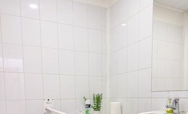 ARRIENDO CASA  COMERCIAL COMPLETA