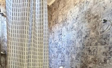 ARRIENDO CASA HABITACIONAL O  EMPRESAS