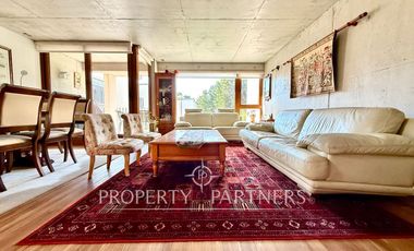 Townhouse en Andalué a pasos del Colegio de la Santísima Trinidad