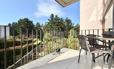 Townhouse en Andalué a pasos del Colegio de la Santísima Trinidad