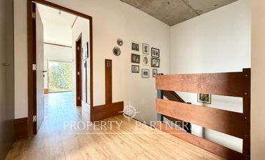 Townhouse en Andalué a pasos del Colegio de la Santísima Trinidad