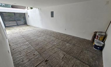 Casa en Venta en Bosque de Echegaray, Naucalpan, Estado de México