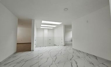 Casa en Venta en Bosque de Echegaray, Naucalpan, Estado de México