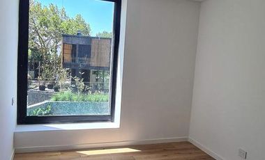 Beccar - Departamento tipo casa - Alquiler