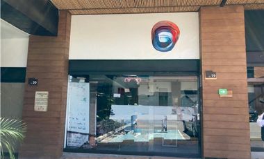 SE VENDE LOCAL COMERCIAL EN LA CEJA MALL CANTARRANA SE ENTREGA RENTAND