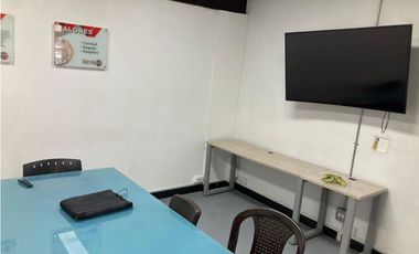 SE VENDE LOCAL COMERCIAL EN LA CEJA MALL CANTARRANA SE ENTREGA RENTAND