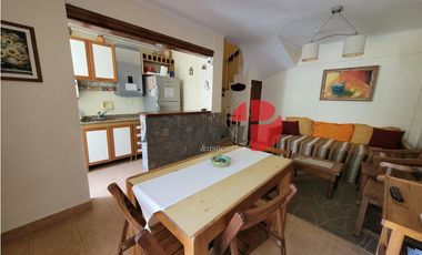 Duplex en Venta - Zona Duplex - 2 ambientes - Jardin Privado - Cochera