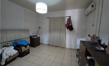 Vendo Casa con pileta en San Justo, Entre Ríos.