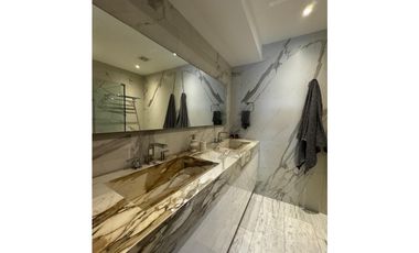 Venta de Apartamento en Avenia Balboa, PH Nuovo