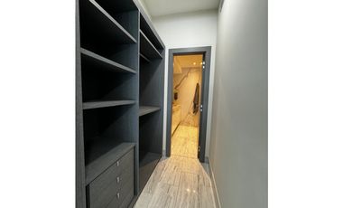 Venta de Apartamento en Avenia Balboa, PH Nuovo