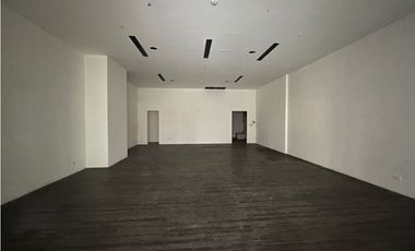 COSTA DEL ESTE / ATRIO MALL / 136M / PISO BAJO / ESPACIO AMPLIO