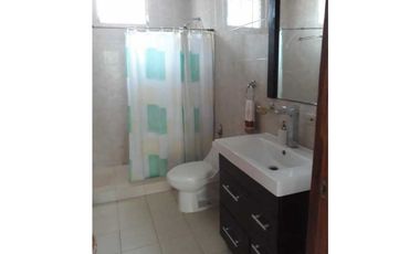 VENDO CASA DE 2 PISOS Y  TERRENO DE +2000M2  EN LA CONCEPCION- BUGABA