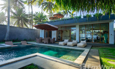 6 Bedroom Villa for sale in Pekutatan, Bali