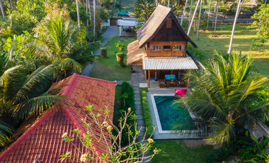 6 Bedroom Villa for sale in Pekutatan, Bali