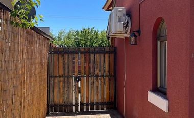 Casa en Arriendo en Calle Larga