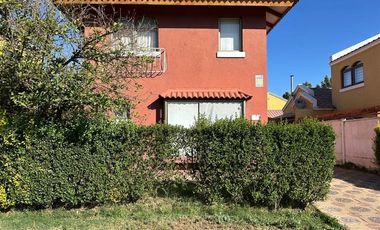 Casa en Arriendo en Calle Larga