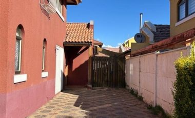 Casa en Arriendo en Calle Larga