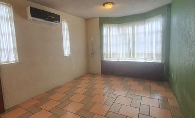 Casa en renta en Plazas de Aragón