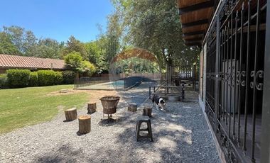 Casa Colonial + Quincho + Piscina