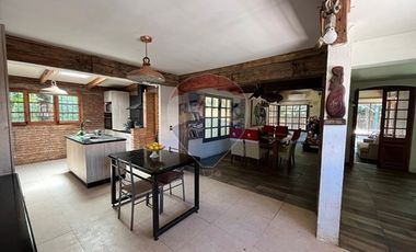 Casa Colonial + Quincho + Piscina