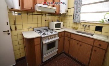 Casa  en Venta Haedo / Moron (A120 3840)