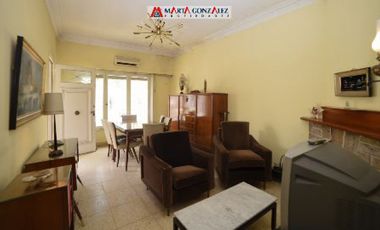 Casa  en Venta Haedo / Moron (A120 3840)