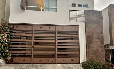 Casa en renta en Lomas del Vergel