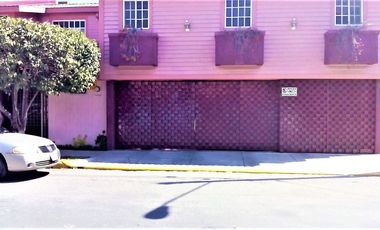 CASA EN VENTA EN FRACC. TANGAMANGA