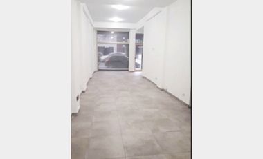 Local a la calle en Venta Ramos Mejia / La Matanza (A141 4095)