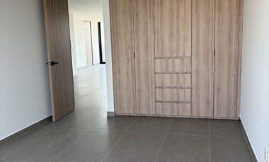 AVIVIA BOSQUE REAL RENTA DEPARTAMENTO CON TERRAZA   208 M2 P 22