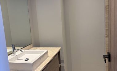 AVIVIA BOSQUE REAL RENTA DEPARTAMENTO CON TERRAZA 208 M2 PISO #25