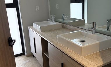 AVIVIA BOSQUE REAL RENTA DEPARTAMENTO CON TERRAZA 208 M2 PISO #25