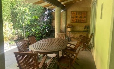 Casa en calle tranquila