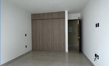 CASA CON RECAMARA EN PB EN VENTA EN LOMAS DEL DORADO