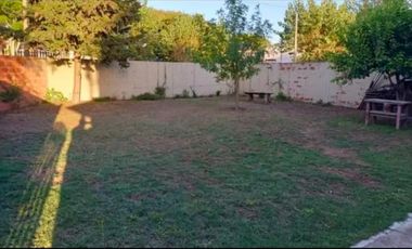 Casa con Departamento en venta en Mar del Tuyu