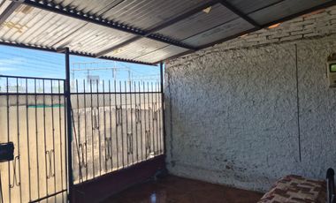 VENDE CASA LA CISTERNA 2D Y 1B, AMPLIO TERRENO, LA CISTERNA